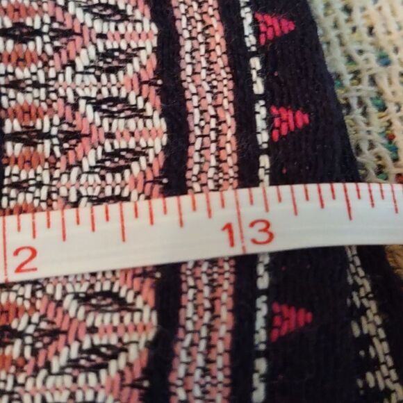 Ann Taylor Loft Size 6 Tapestry like Pink Floral Geometric Short Shorts Pockets - Picture 7 of 8
